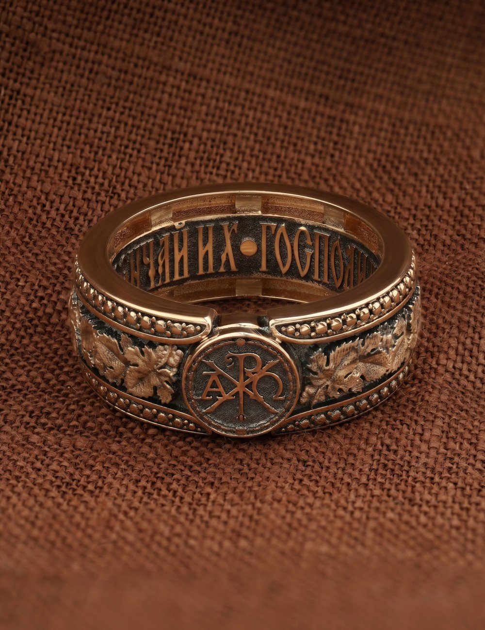 Кольцо из золота 585 пробы